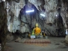 Будда в пещерном храме